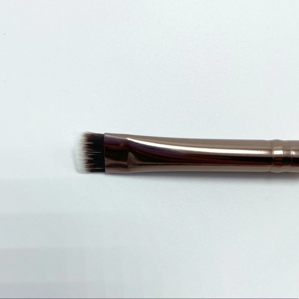 Luxie Rose Gold 5-Piece Set of Eye Brushes & Versatile Small Duo Fiber Brush